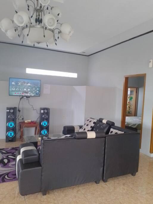 Villa Mutiara Citra Puncak Bu Eva Sampal Dış mekan fotoğraf