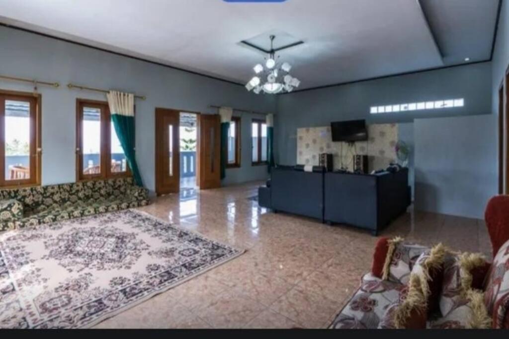 Villa Mutiara Citra Puncak Bu Eva Sampal Dış mekan fotoğraf
